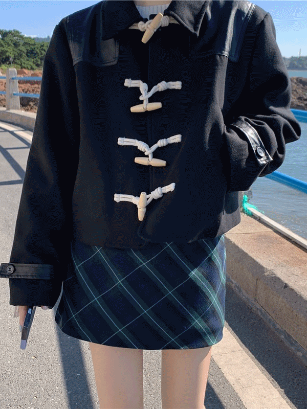 드렘 떡볶이 숏 코트 자켓